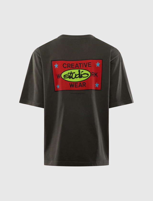 STUDIO LABEL LOGO TEE