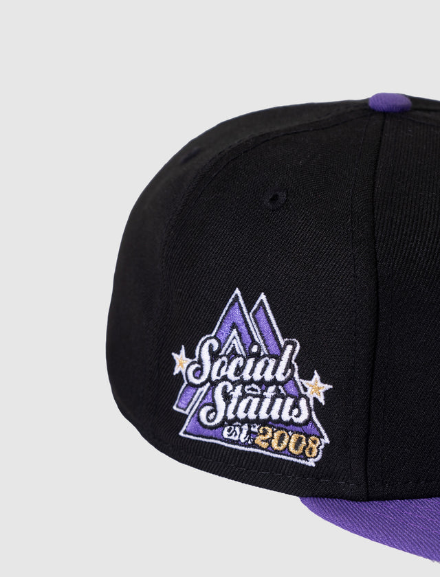 SOCIAL STATUS NEW ERA FITTED CAP