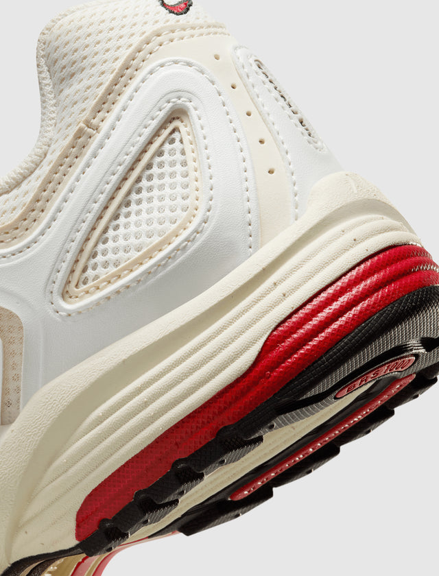 WOMEN'S AIR PEGASUS 2K5 "WHITE/GYM RED"