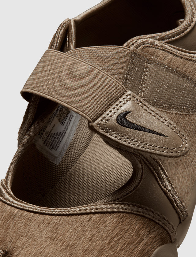 WOMNE'S NIKE AIR RIFT