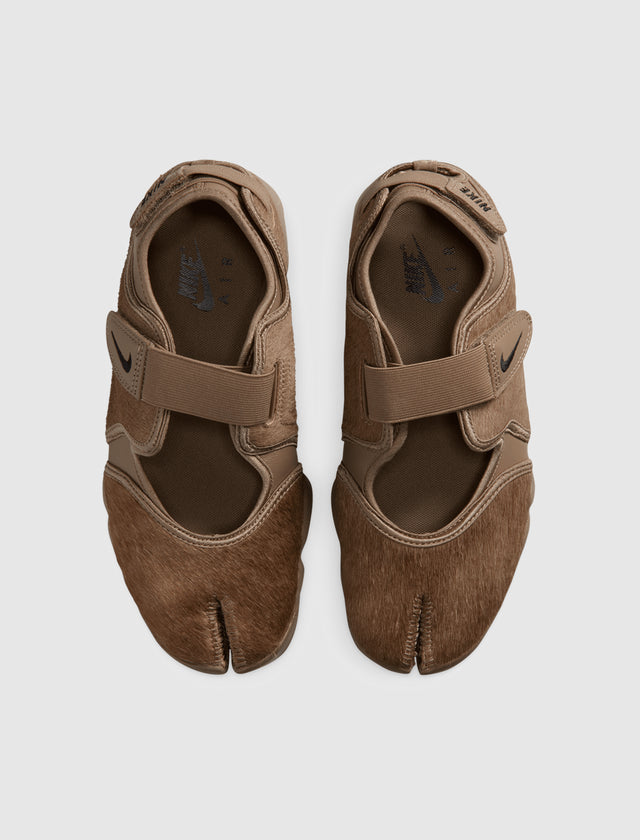 WOMNE'S NIKE AIR RIFT