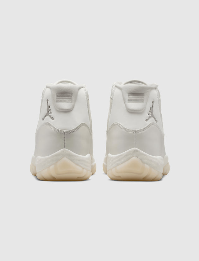 WOMEN'S AIR JORDAN 11 RETRO