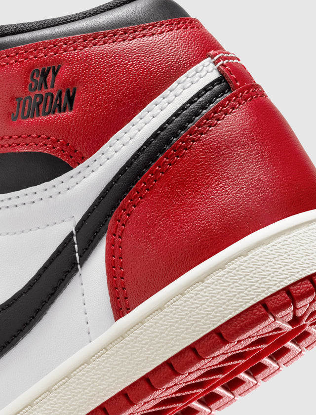 AIR JORDAN 1 RETRO HIGH OG "BLACK TOE REIMAGINED" PS