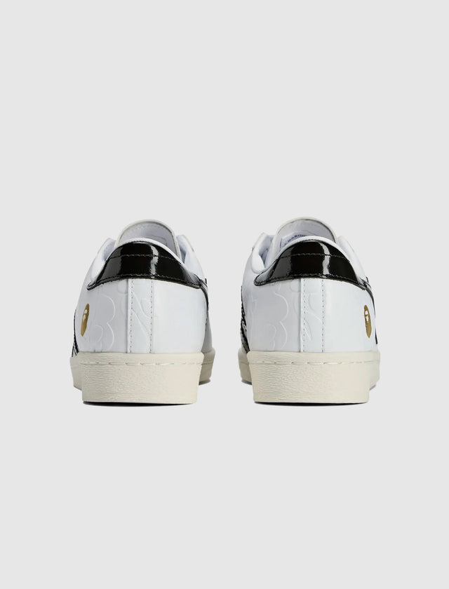 BAPE SUPERSTAR "WHITE/BLACK"