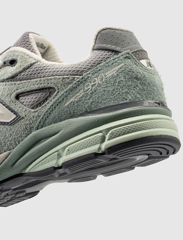 "WILLFUL BIAS" FOR THE WHITAKER GROUP 990v4 LITTLE KIDS