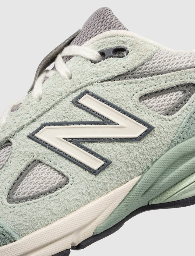 "WILLFUL BIAS" FOR THE WHITAKER GROUP 990v4 LITTLE KIDS