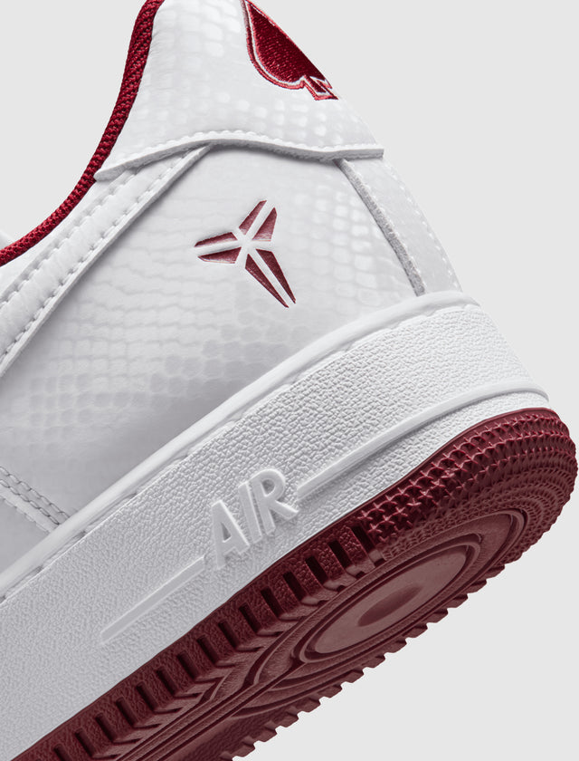 KOBE AIR FORCE 1 LOW "WHITE/TEAM RED"