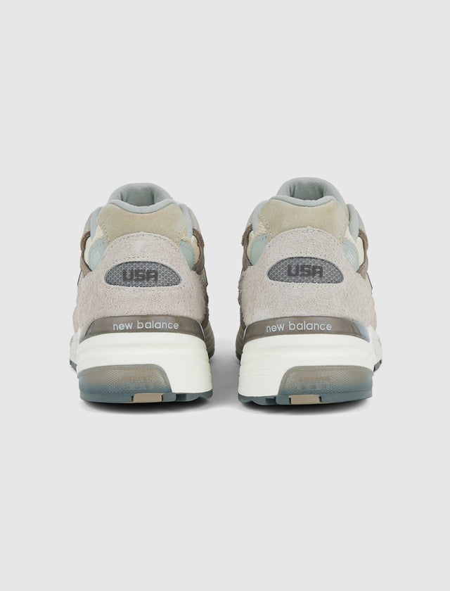 MADE IN USA 992 CORE "MOONROCK"