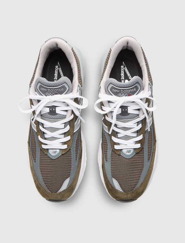 MADE IN USA 990 V6 "OLIVE"