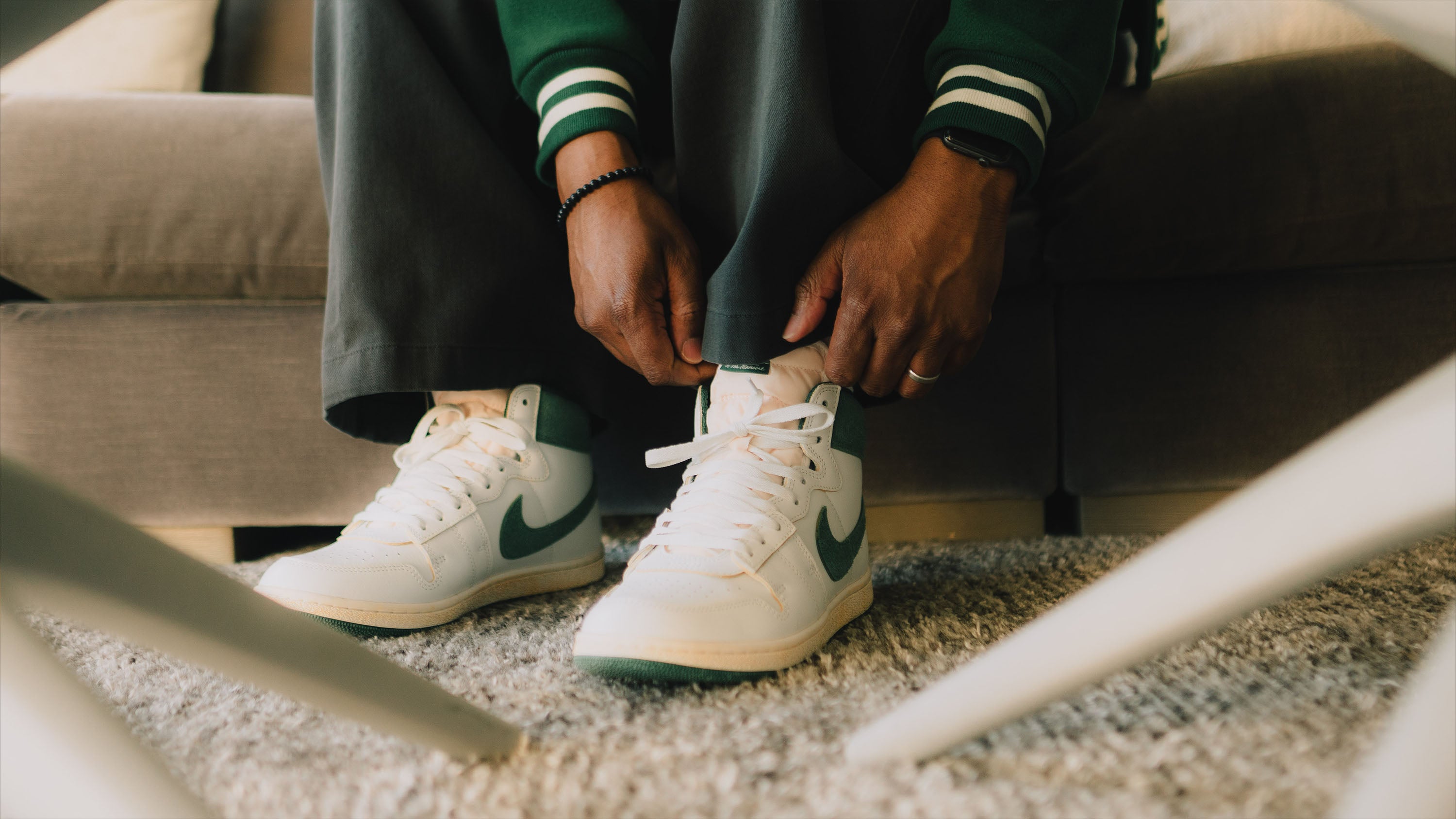 A MA MANIÉRE X JORDAN AIR SHIP <br> WHITE/GREEN & APPAREL COLLECTIONS