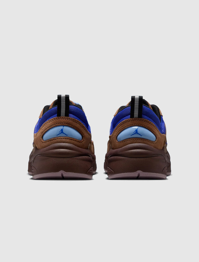 TRUNNER O/S "ARCHAEO BROWN/PERSIAN VIOLET"