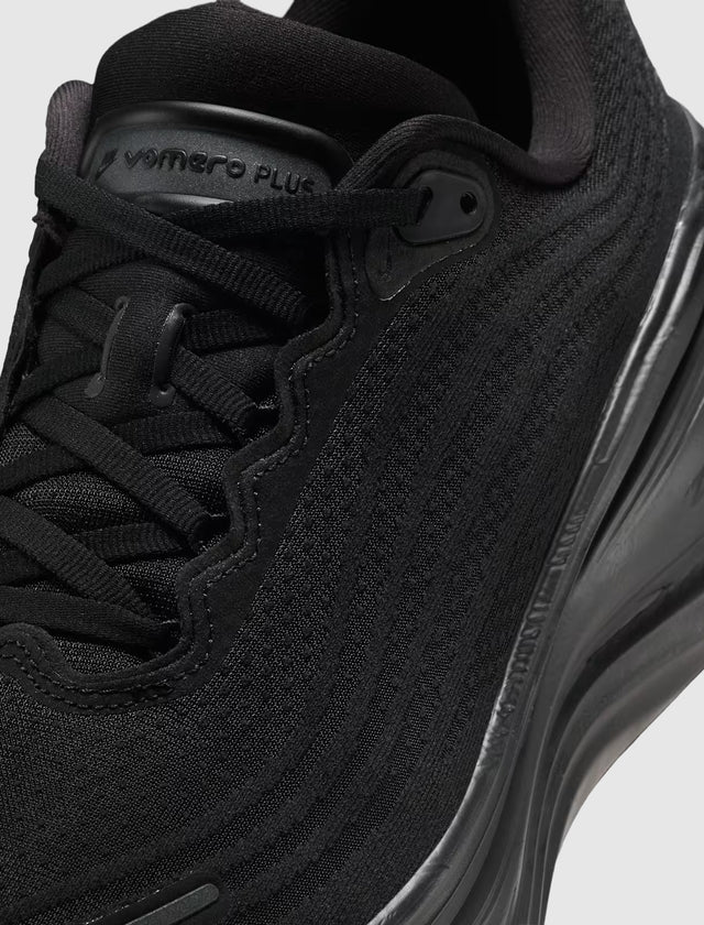 SPORTSWEAR VOMERO PLUS