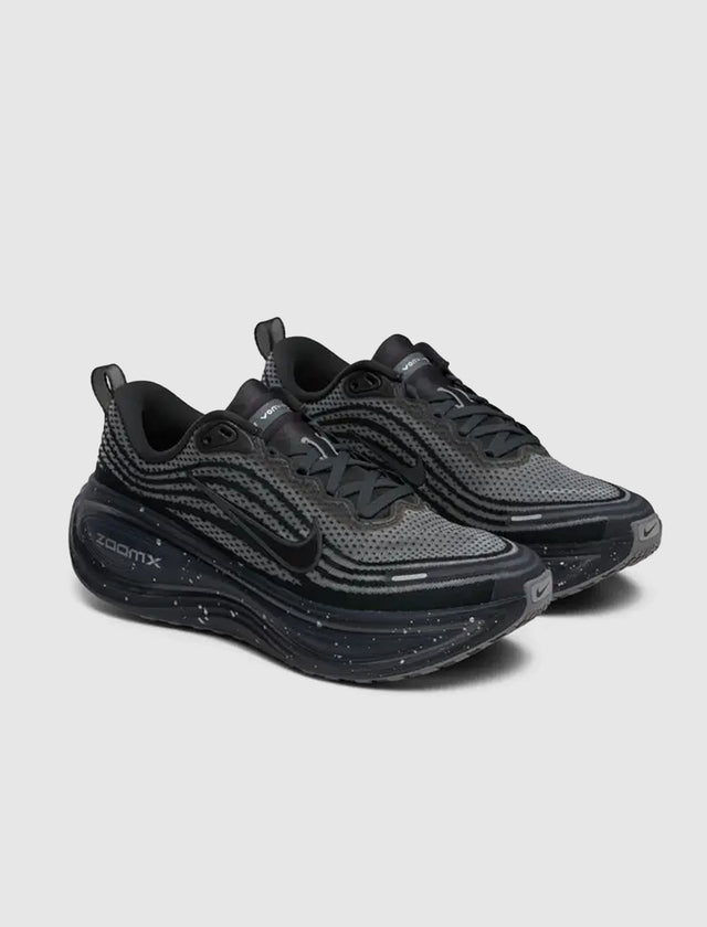 VOMERO PLUS SPECKLE "ANTHRACITE/ BLACK/ DARK OBSIDIAN"