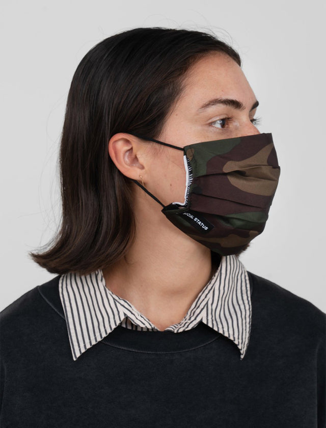 SOCIAL STATUS CAMO MASK