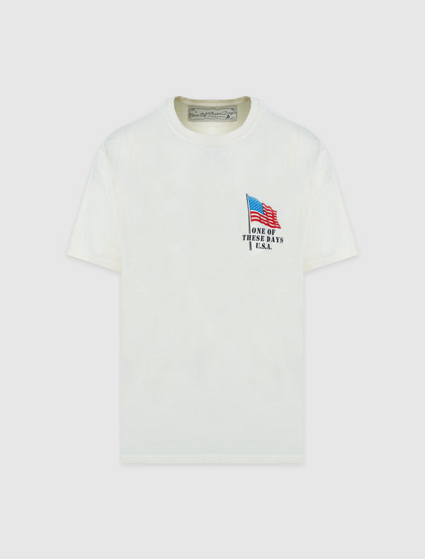 AMERICAN FLAG TEE