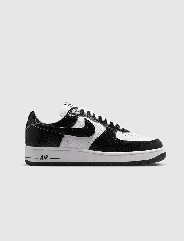 NIKE AIR FORCE 1 "CRACKED LEATHER"