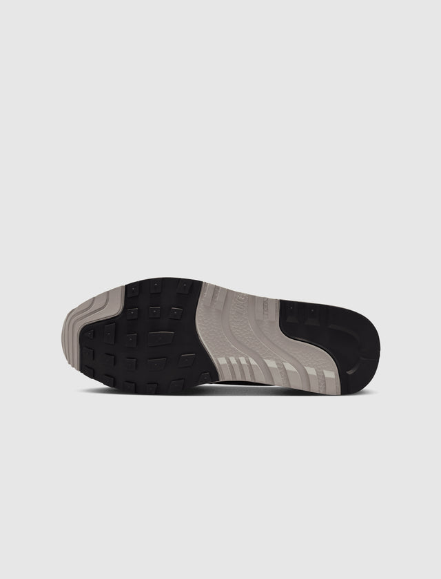 AIR SAFARI OG "BLACK/ MONARCH/ LIGHT IRON ORE"