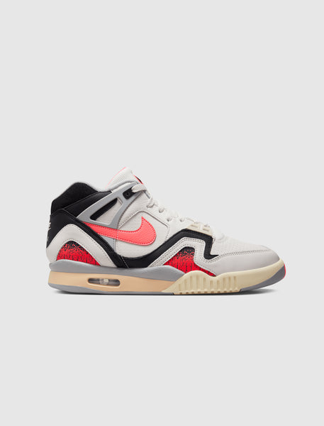 シューズ(男性用) Nike Air Tech Challenge 2 \