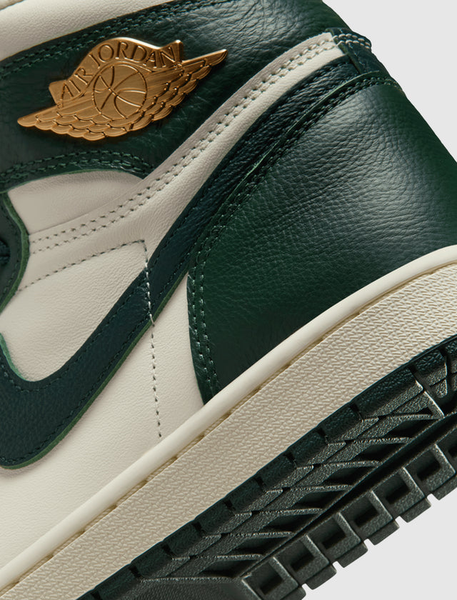 WOMEN'S AIR JORDAN 1 RETRO HIGH OG “PRO GREEN”