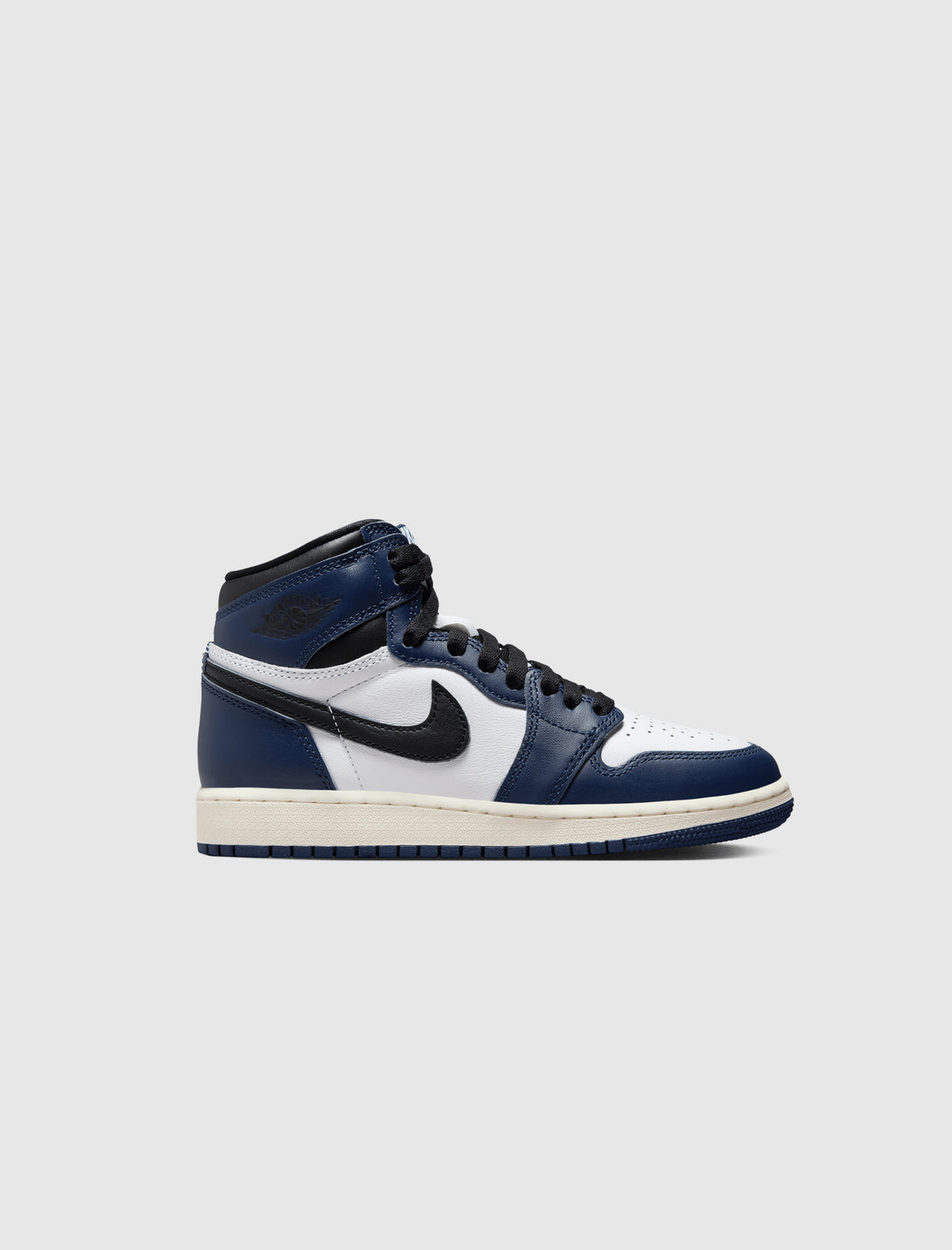 AIR JORDAN 1 RETRO  display picture 1