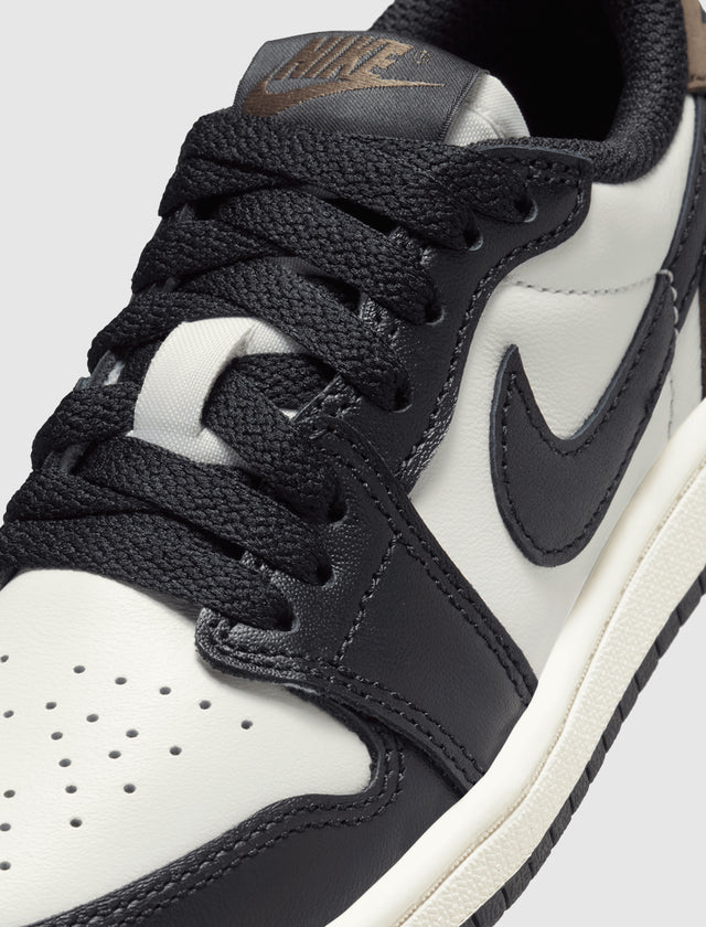 AIR JORDAN 1 LOW OG "DARK MOCHA" PS