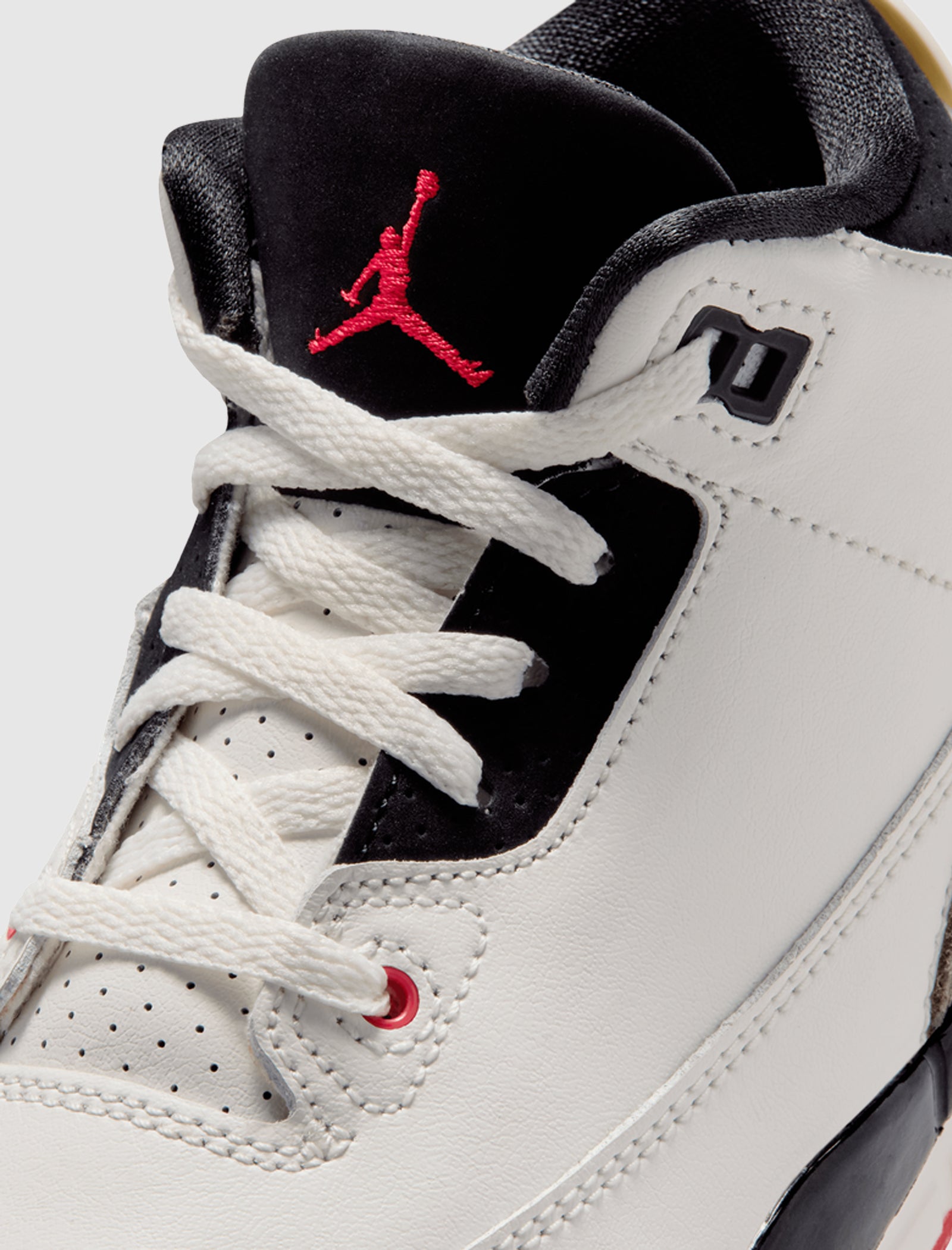 AIR JORDAN 3 RETRO 