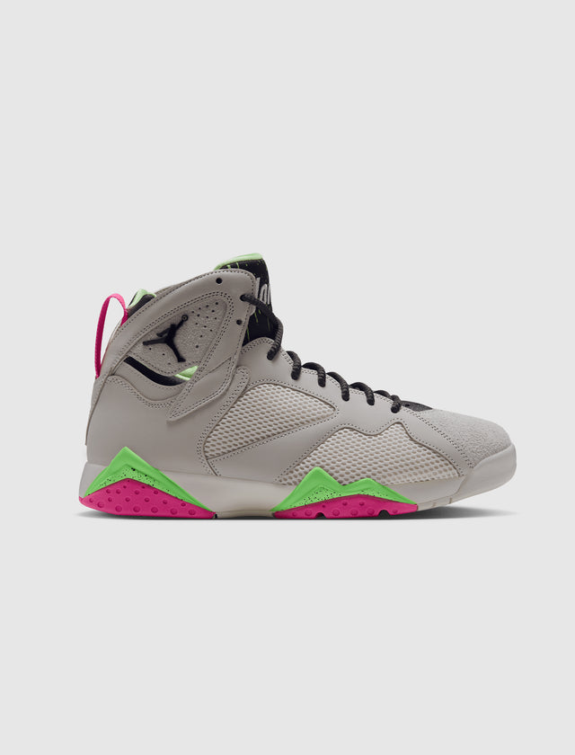AIR JORDAN 7 RETRO