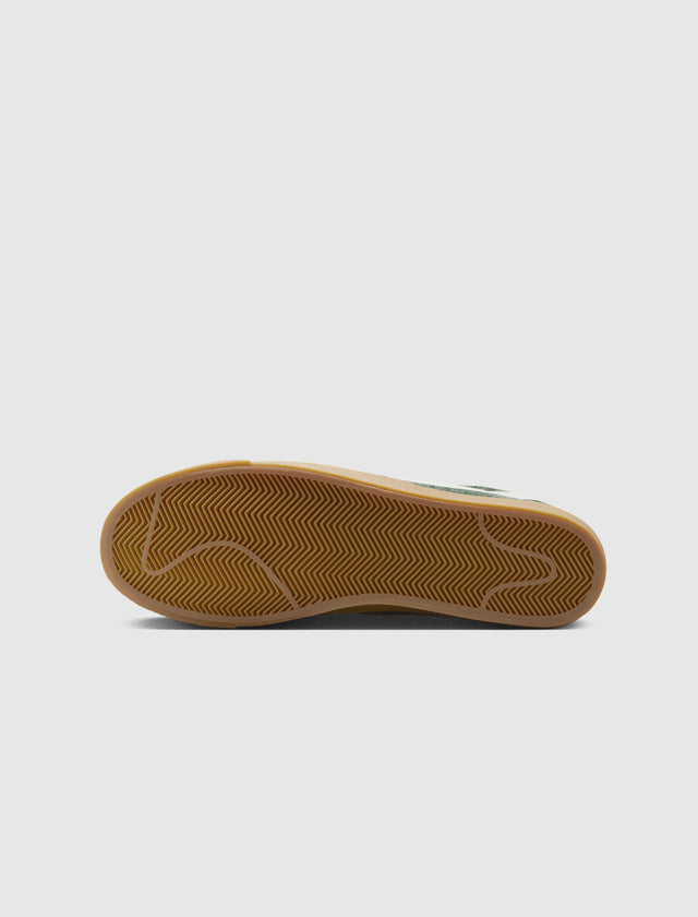 DEVIN BOOKER X CHEVROLET BLAZER LOW "TEAM DARK GREEN"