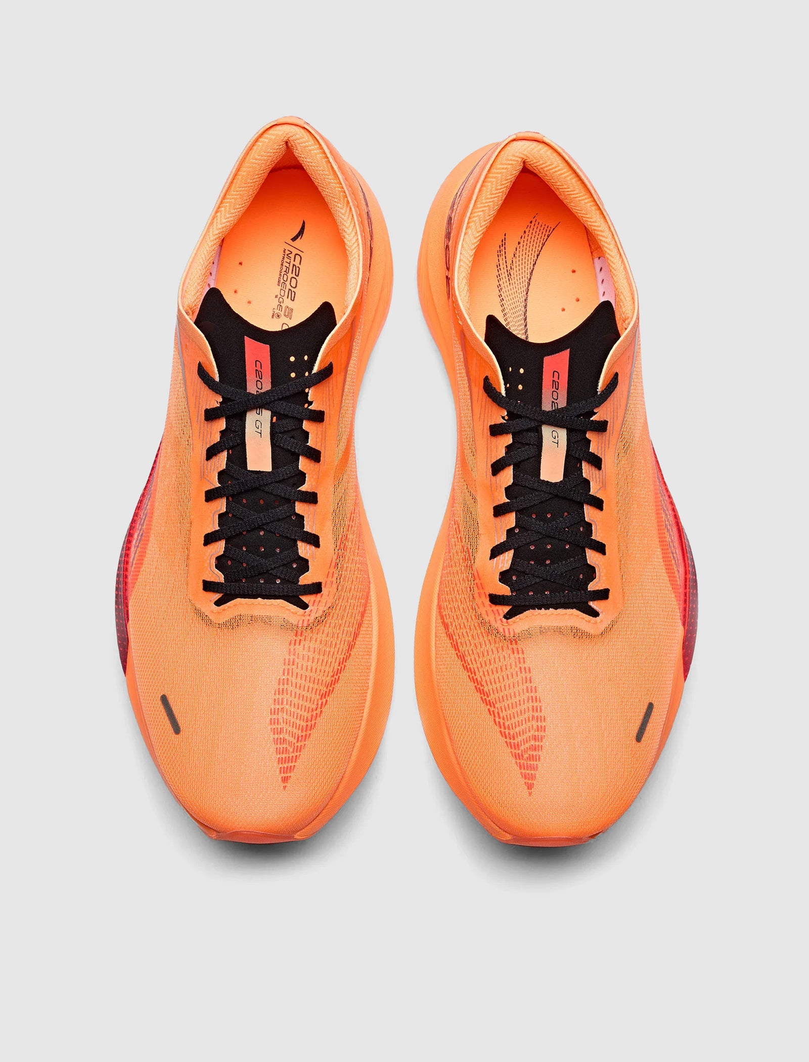 ANTA WOMEN'S C202 5 GT RUNNING SNEAKERS – Social Status