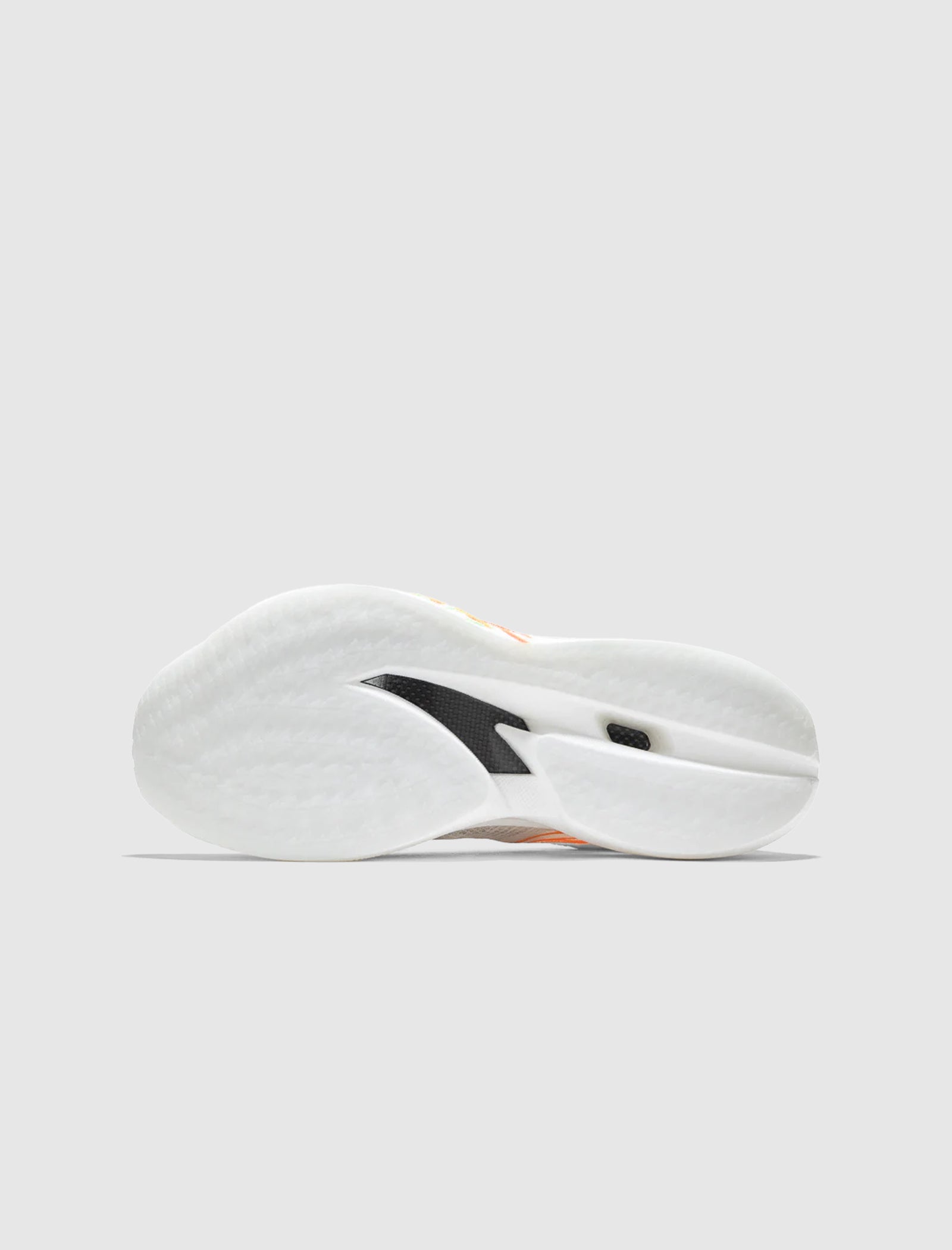 ANTA C202-6 ランニングスニーカー – Social Status