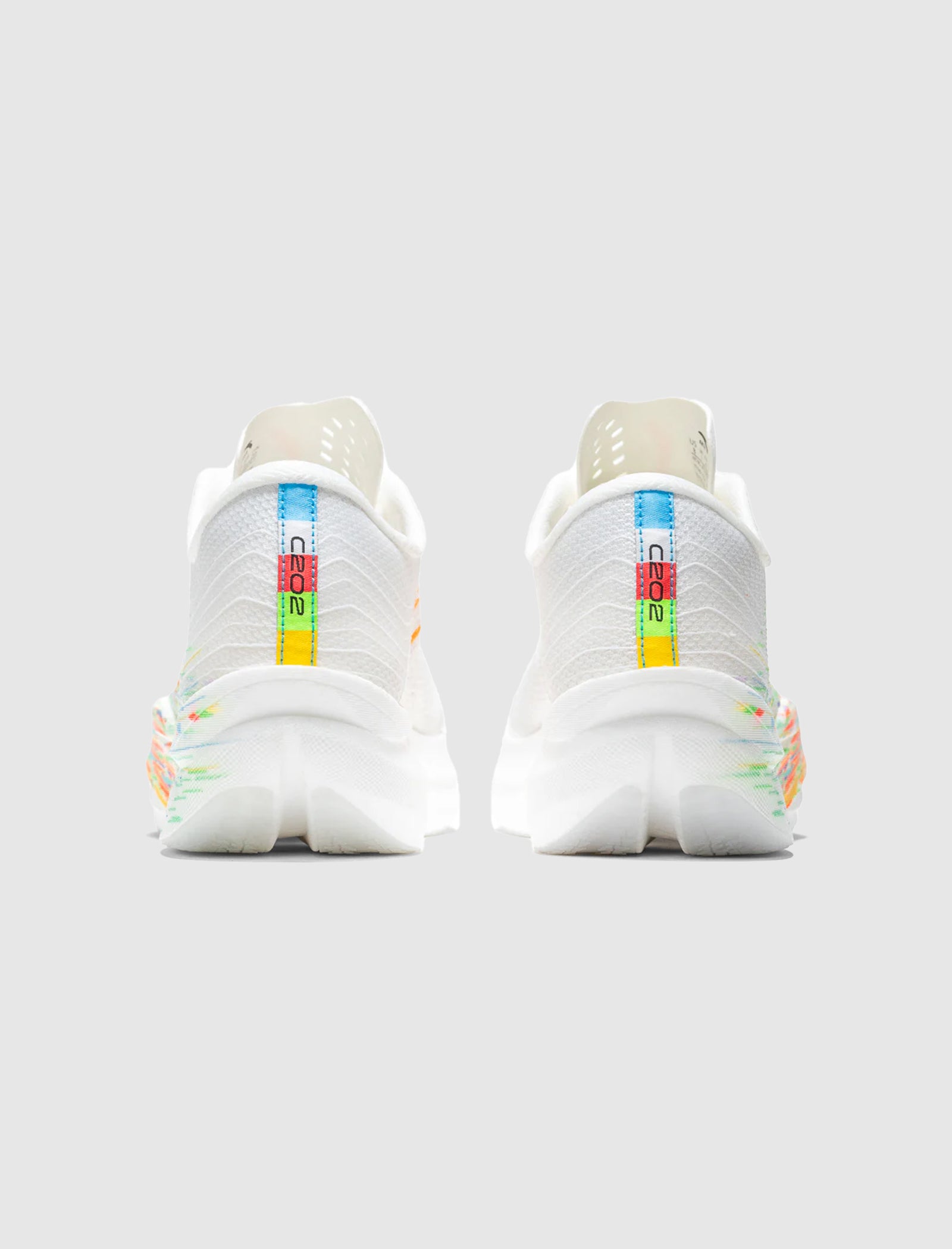 ANTA C202-6 ランニングスニーカー – Social Status