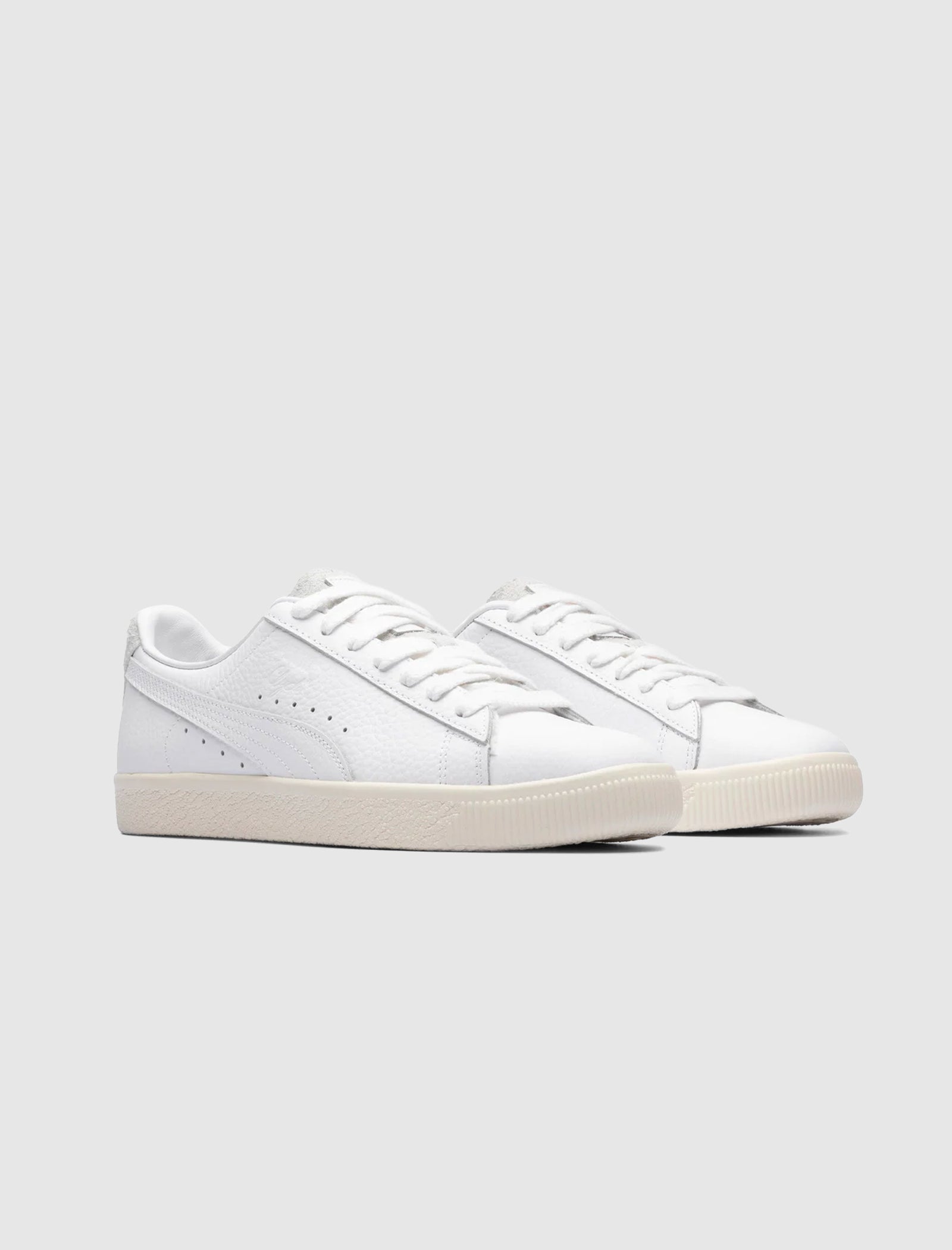 CLYDE PREMIUM "WHITE/FROSTED IVORY"