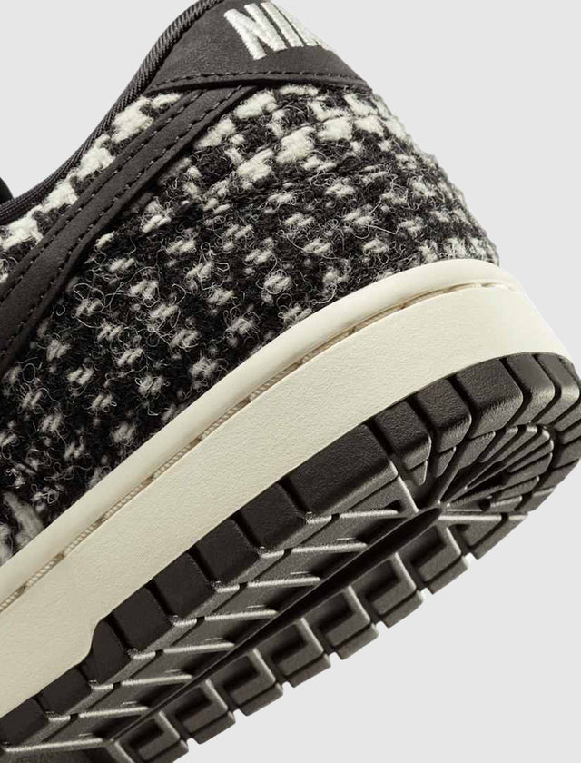 WOMEN'S DUNK LOW HARRIS TWEED "BLACK/WHITE"