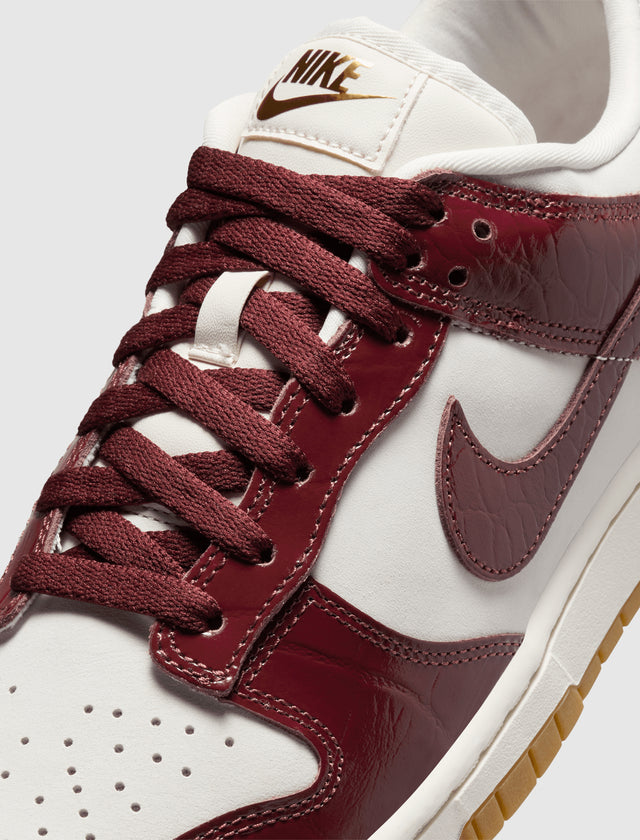 WOMEN'S DUNK LOW "RED CROC" LX