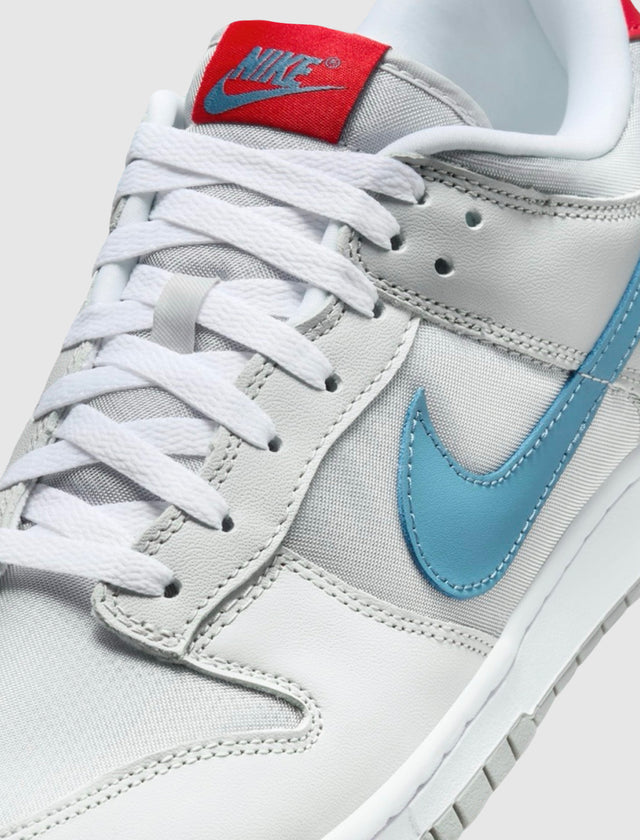 DUNK LOW "SILVER SURFER"