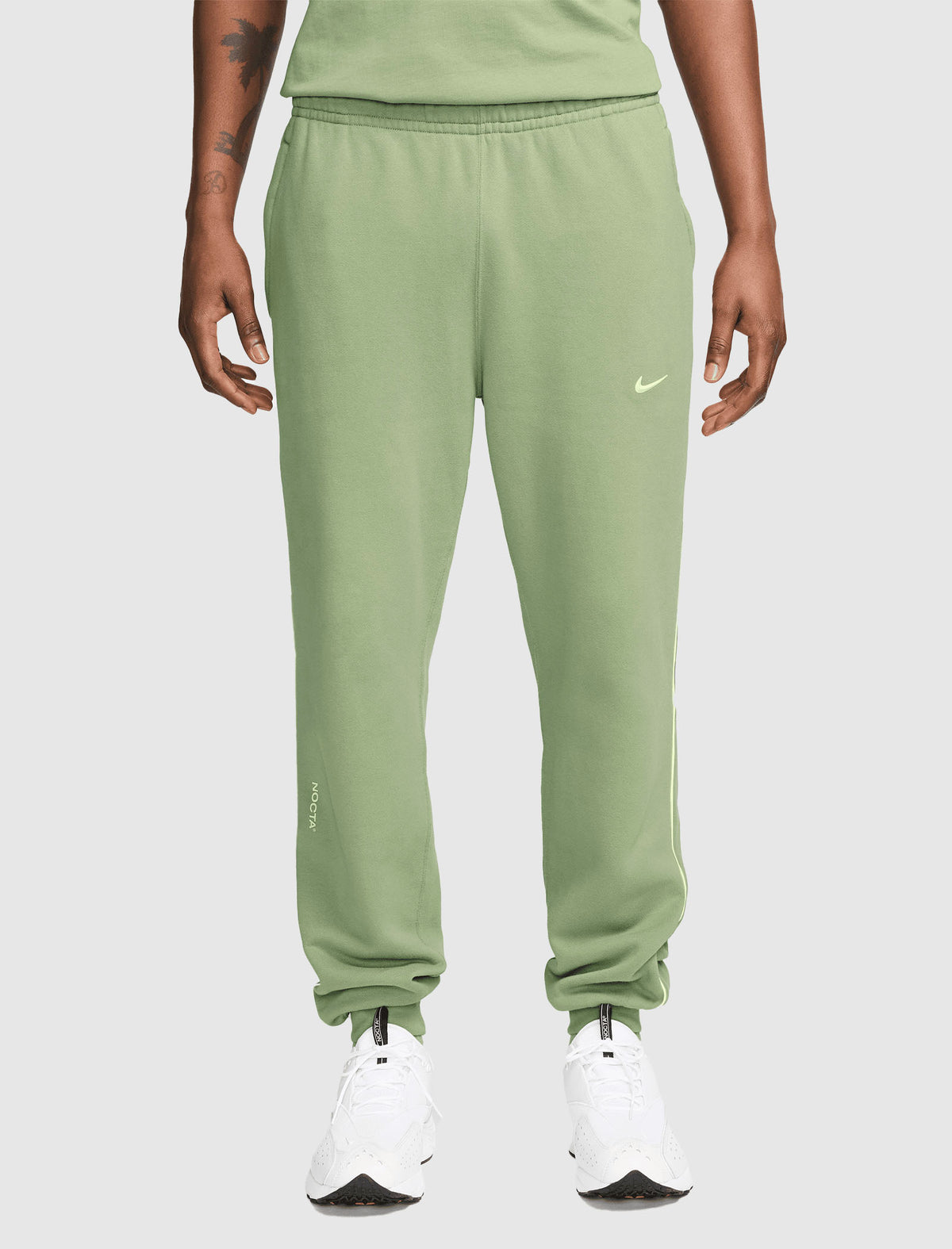 NIKE x NOCTA フリース パンツ – Social Status