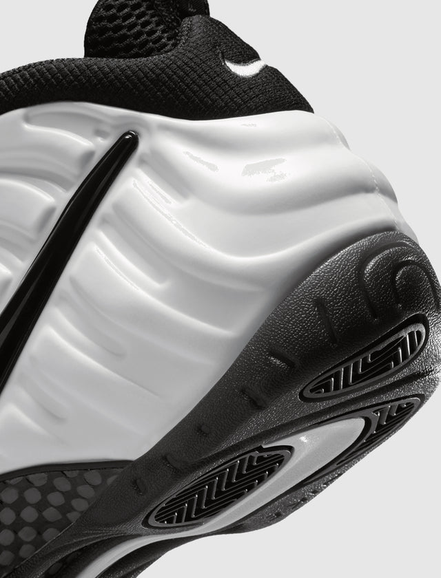 NIKE AIR FOAMPOSITE PRO PREMIUM
