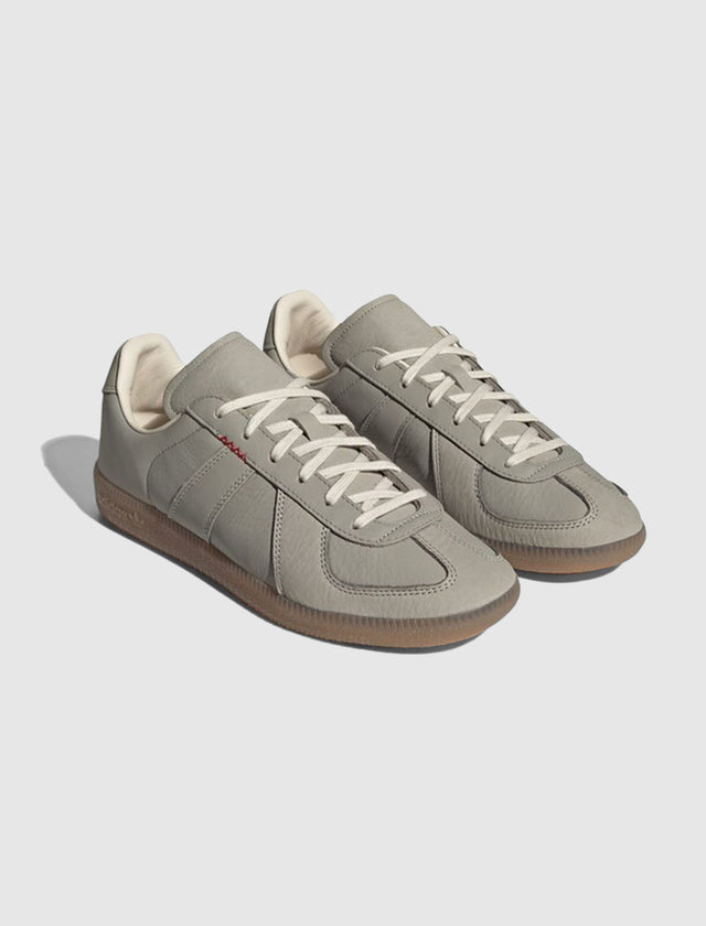 HARTCOPY X BW ARMY "SESAME/CHALK WHITE/GUM"