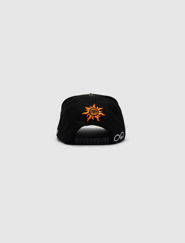 INSIGNIA HAT