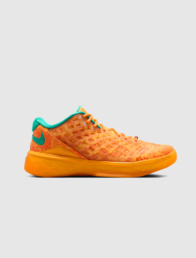 KOBE 3 LOW PROTRO