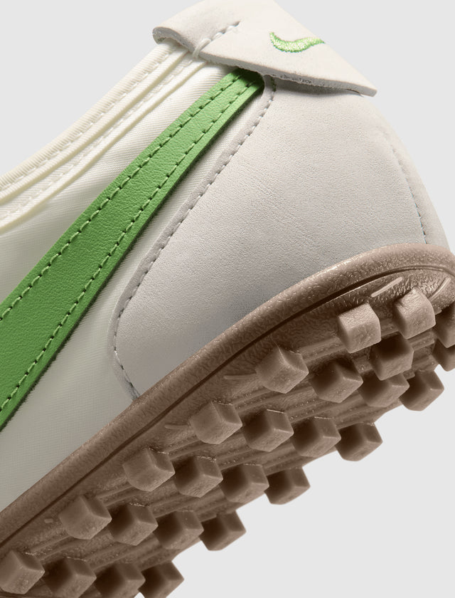 WOMEN'S MOON SHOE OG