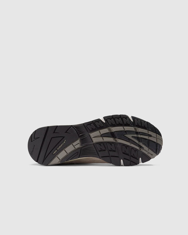 MADE IN UK 991V1 "GREY"