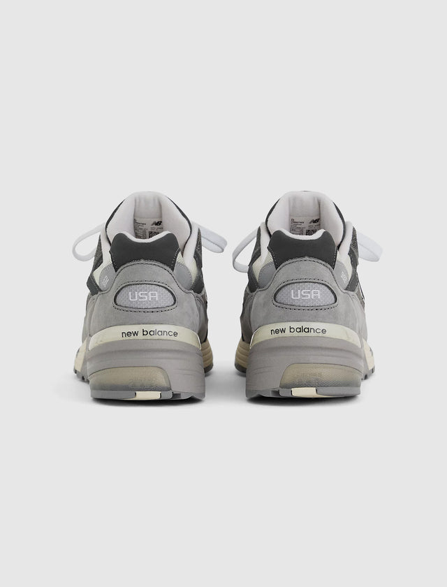 MADE IN USA 992 "GREY"