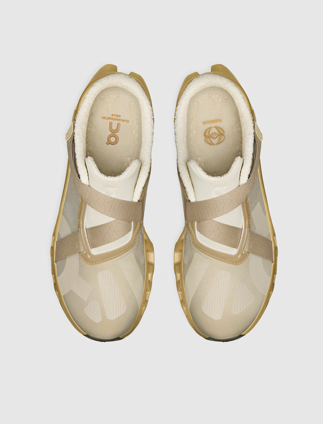 WOMEN'S ON RUNNING X FKA TWIGS CLOUD MONSTER 3