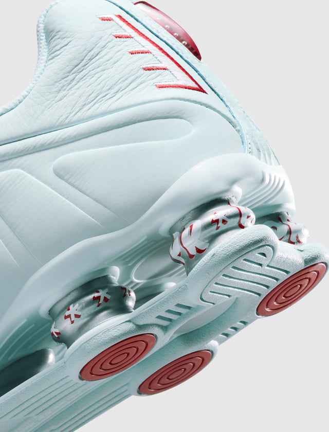 PUERTO RICAN DAY SHOX R4 "GLACIER BLUE/WHITE/ UNIVERSITY RED"
