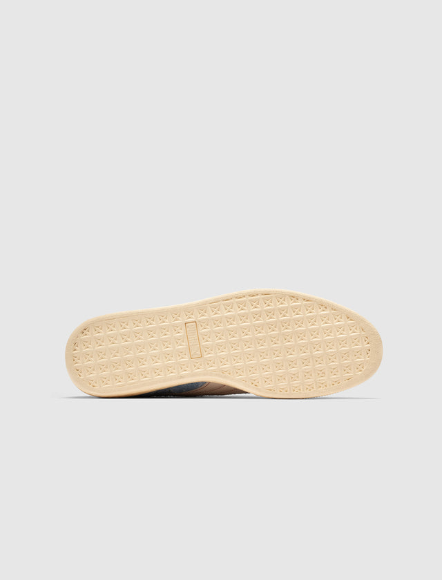 THE WHITAKER GRP SUEDE CODA ECHO POINTS (CHAMBRAY BLUE/ALPINE SNOW/BUTTERCREAM)