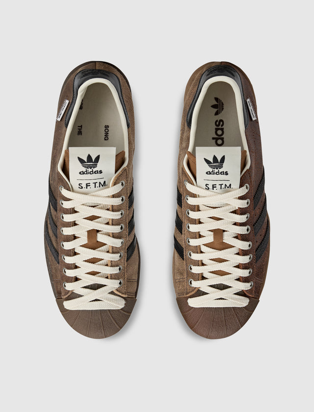 SONG FOR THE MUTE SUPERSTAR 82 "BLACK"