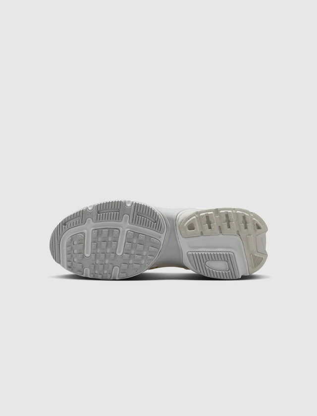 WOMEN'S V2K RUN "WHITE/METALLIC SILVER"