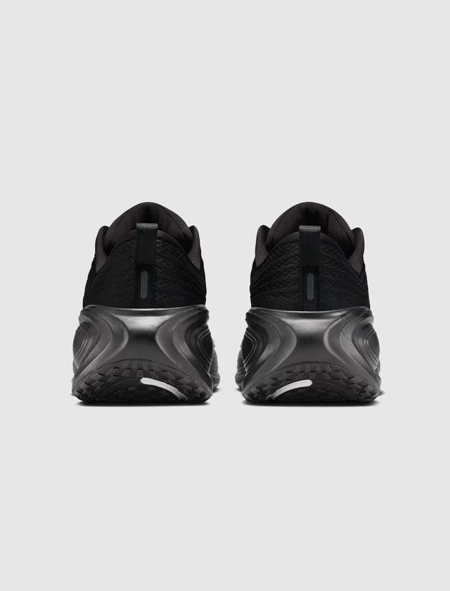 SPORTSWEAR VOMERO PLUS