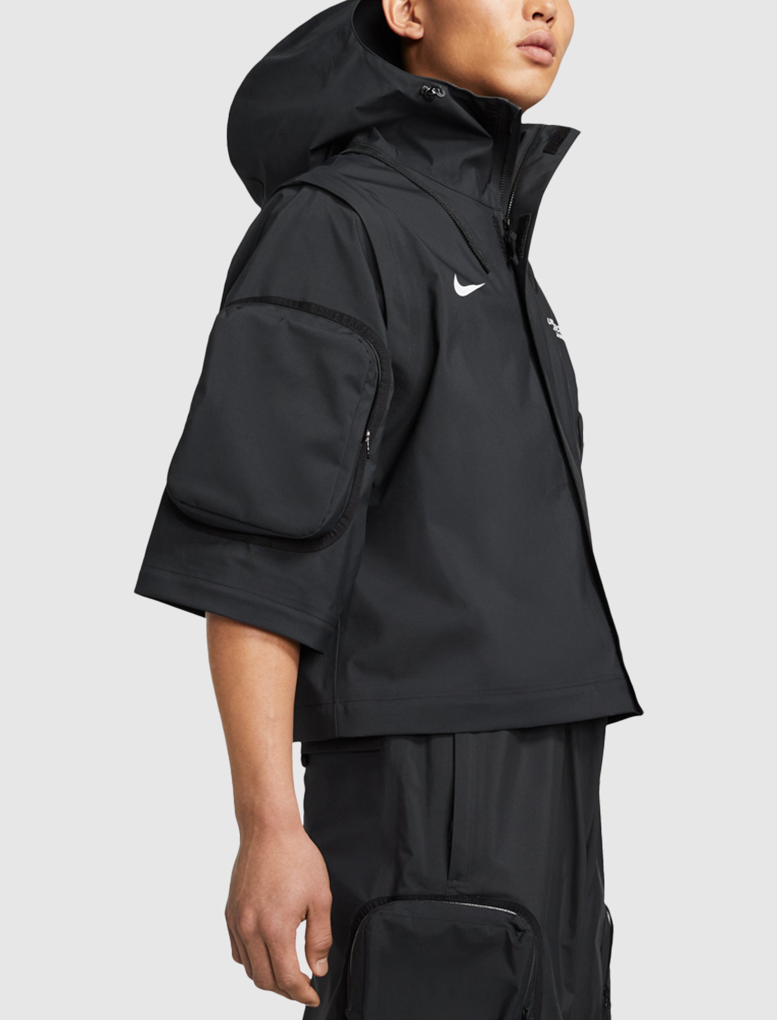 UNDERCOVER PARKA